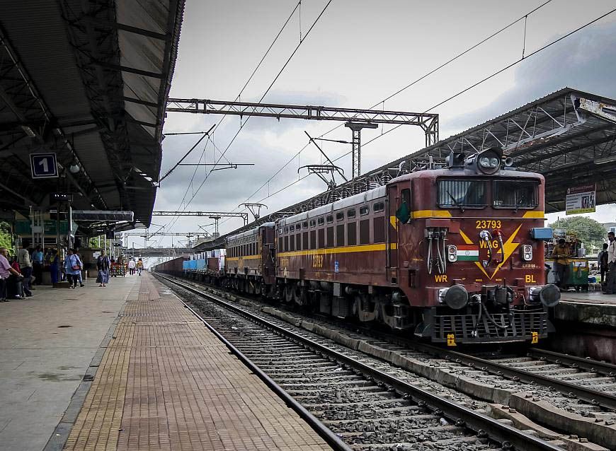 रेल यात्रियों के लिए बड़ी खुशखबरी! भोपाल रेलवे स्टेशन का यार्ड होगा अपग्रेड, ट्रेनों की आवाजाही होगी तेज
