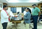 उप मुख्यमंत्री  विजय शर्मा ने राष्ट्रपति भवन से आमंत्रण मिलने पर रेणुका गोस्वामी को दी बधाई