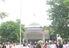कलेक्ट्रेट कार्यालय में कलेक्टर श्री गौरव बैनल ने किया ध्वजारोहण