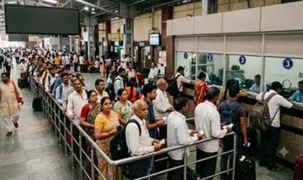 रेलवे में बड़ा बदलाव, 40 साल पुरानी टिकट प्रणाली होगी हाईटेक
