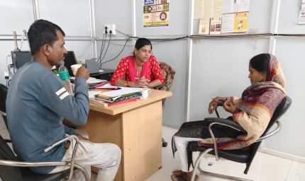 सफर में भटकी बिहार की महिला को मिला नया सहारा