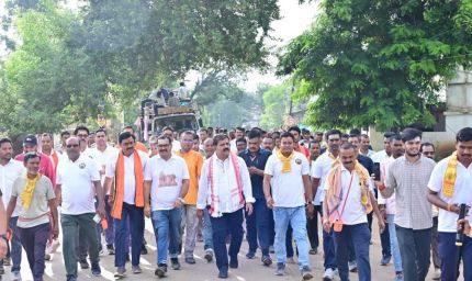हर-हर महादेव और बोल-बम के जयघोष के साथ निकली भोरमदेव पदयात्रा, शिवमय हुआ कबीरधाम