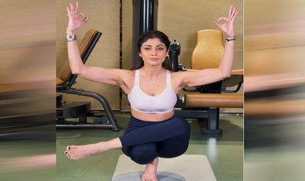 शिल्पा शेट्टी ने किया चैलेंजिंग बैलेंस पोज, फैंस को दिया नया फिटनेस चैलेंज