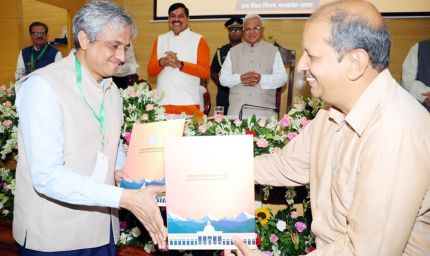 गुणवत्तापूर्ण और संस्कार आधारित शिक्षा राष्ट्र के विकास का आधार : राज्यपाल पटेल
