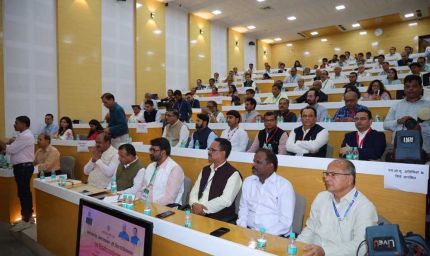 राष्ट्रीय शिक्षा नीति अहम, सीएम डॉ. मोहन बोले- इसके जरिये नैतिक मूल्यों से जुड़ रहे युवा