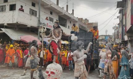 पाली से बाबा बैद्यनाथ धाम के लिए 300 से अधिक कांवड़ियों का भव्य प्रस्थान
