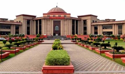 CG हाईकोर्ट का बड़ा फैसला, तबादले से कर्मचारी की अर्जित वरिष्ठता खत्म नहीं होगी