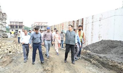 औद्योगिक अधोसंरचना का विकास भविष्य की आवश्यकताओं और निवेशकों की अपेक्षाओं के अनुरूप हो : अपर मुख्य सचिव मंडलोई