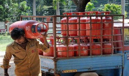 इंडियन ऑयल की नई सुविधा, बुकिंग के 3 घंटे में घर पहुंचेगा LPG सिलेंडर