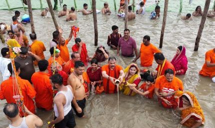 सावन की भक्ति में लीन हुए स्वास्थ्य मंत्री श्याम बिहारी जायसवाल, बाबा बैद्यनाथ और बासुकिनाथ के दरबार में टेका माथा