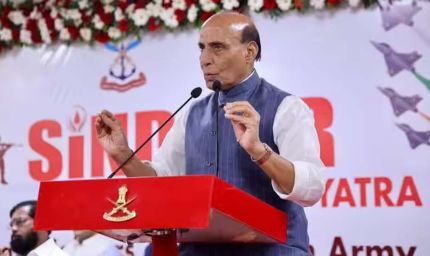 राजनाथ सिंह ने रक्तदान अभियान को बताया सैनिकों के प्रति देश की जिम्मेदारी