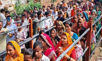 CG के शिवालयों में सावन के दूसरे सोमवार उमड़ा आस्था का सैलाब, बोल बम के जयकारों के साथ पहुंचे कांवड़िए