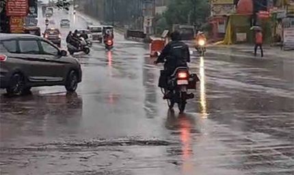 CG में झमाझम बारिश से तरबतर रायपुर-मुंगेली, उत्तर छत्तीसगढ़ में 24 घंटे भारी बारिश का अलर्ट