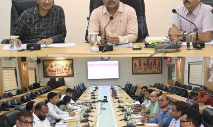 छात्रवृत्ति स्वीकृति और जनसुनवाई को लेकर दिए सख्त निर्देश