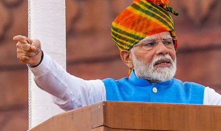 15 अगस्त पर क्यों नहीं गाया जाता था पूरा ‘वंदे मातरम’? अब नए कानून से बदलेगा नियम, जानें विवाद की जड़