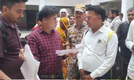 मृत लोगों के जॉब कार्ड से मनरेगा भुगतान का आरोप, कलेक्टर से जांच की मांग
