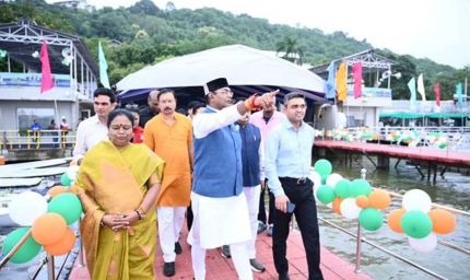 तिरंगे की छटा से अद्भुत नजर आएगा बड़ा तालाब, सैकड़ो नावों से निकलेगी नौका तिरंगा यात्रा