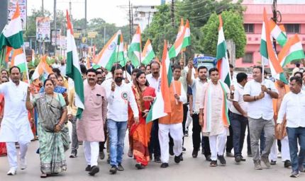 तिरंगा सिर्फ एक कपड़ा नहीं, हमारी संप्रभुता का प्रतीक, शहीदों के बलिदान को रखें अमर-राजस्व मंत्री टंक राम वर्मा
