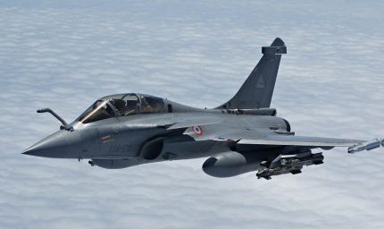 Defence Deal: F-35 और Su-57 नहीं, इस घातक फाइटर जेट पर आई बड़ी खुशखबरी; चीन-पाकिस्तान की बढ़ेगी टेंशन