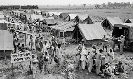 तंबुओं से पक्के मकानों तक, गांधी कैंप ने देखी विस्थापितों की संघर्षगाथा