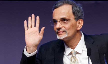 E20 पर बहस के बीच CEA वी. अनंत नागेश्वरन का सुझाव, पुरानी गाड़ियों के लिए वापस लाएं E10 पेट्रोल
