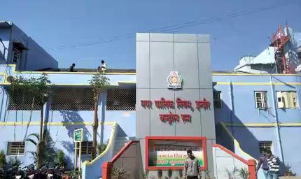 इंदौर में सरकारी जमीन पर कब्जाधारियों का खुलेगा संपत्तिकर खाता, टैक्स वसूली के प्रस्ताव पर मचा विवाद