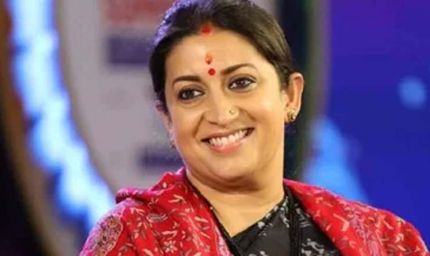 UP चुनाव से पहले BJP ने स्मृति ईरानी को दी बड़ी जिम्मेदारी, प्रियंका-डिंपल की काट के तौर पर उतारा