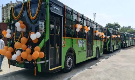 अलवर में शुरू हुई ई-बस सेवा, 50 बसों से शहर के 9 रूटों पर सुधरेगा सार्वजनिक परिवहन