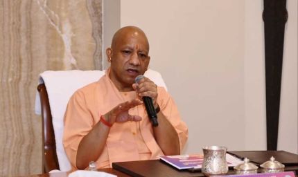योगी सरकार में पिछड़े वर्गों के पारंपरिक हुनर को मिलेगा नया मुकाम, ‘श्री अन्न कला बोर्ड’ के गठन पर मंथन