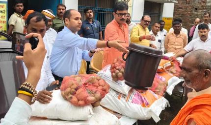 योगी सरकार ने तेज किया बाढ़ प्रभावित जिलों में राहत-बचाव कार्य, एनडीआरएफ की टीमों को किया पूर्ण सक्रिय