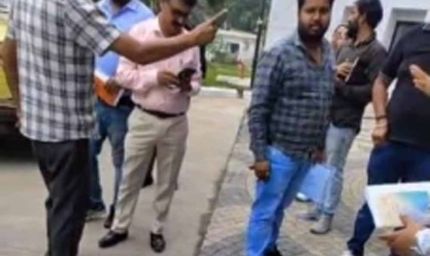 भोपाल नगर निगम के AHO का विवादित बयान, बोले- 'मैं मंत्री की भी नहीं सुनता, इस्तीफा जेब में रखता हूं'