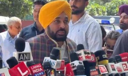 सीएम मान और पंजाब गवर्नर की आज मुलाकात, हवारा की पैरोल पर हो सकती है अहम चर्चा