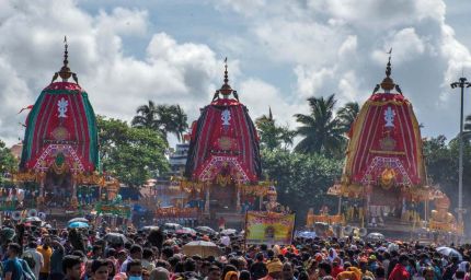लॉस एंजेलिस की जगन्नाथ रथ यात्रा में पहुंचे अर्नोल्ड श्वार्जनेगर, फैंस रह गए हैरान