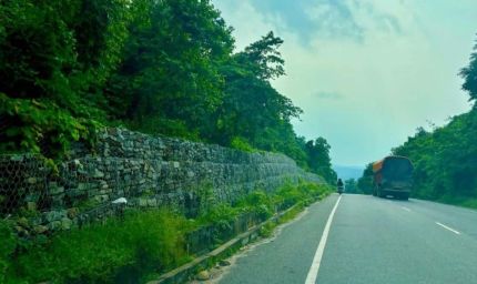 सोहराय कला से सजेगी पीठौरिया-पतरातू घाटी, बारिश के बाद शुरू होगा सौंदर्यीकरण