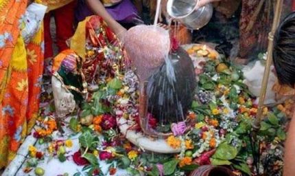 सावन के आखिरी सोमवार शिवालयों में उमड़ा आस्था का सैलाब, गूंजे बोल बम के जयकारे