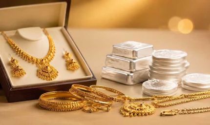 Silver Price Crash: चांदी की कीमत में अचानक बड़ी गिरावट, रिकॉर्ड हाई से इतनी सस्ती; जानें 10 ग्राम सोने का ताजा रेट