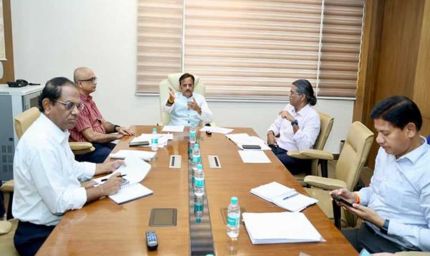 बालाघाट में चिकित्सकीय एवं सहायक चिकित्सकीय मैनपावर सर्वोच्च प्राथमिकता से सुदृढ़ करें : उप मुख्यमंत्री  शुक्ल