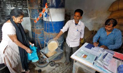 पोषण की नई ताकत बना यूपी का टेक होम राशन, बच्चों की सेहत से महिलाओं की आत्मनिर्भरता तक दिखा असर