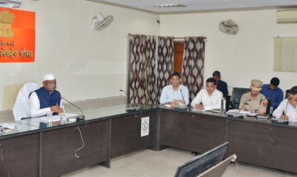 राज्यपाल हरिभाऊ बागडे ने ली दौसा की समीक्षा बैठक, टीबी और नशे पर सख्ती के निर्देश