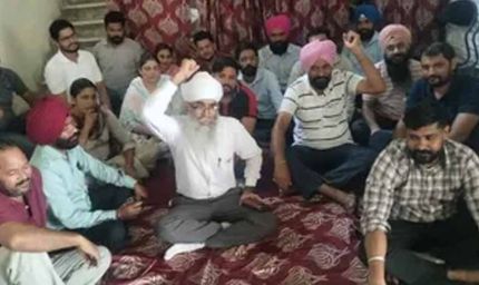 पंजाब के 5 लाख कर्मचारियों की हड़ताल से पहले सरकार एक्शन में, बुलाई अहम बैठक