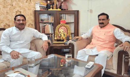 नरोत्तम मिश्रा के घर पहुंचे मंत्री एंदलसिंह कंसाना, बंद कमरे में बातचीत से बढ़ी सियासी सरगर्मी
