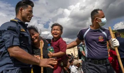 नेपाल का विदेशी मदद पर यू-टर्न! भारत-चीन से मांगी सहायता, भारत ने दिखाई दरियादिली