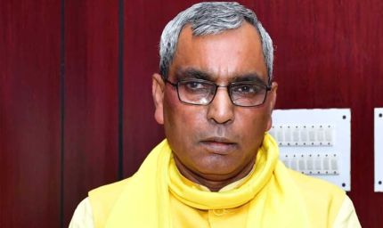 राजभर ने अखिलेश पर लगाया ‘राखी घोटाले’ का आरोप, बोले- 11 हजार कहकर महिलाओं को बुलाया, थमा दिए 1100 रुपये