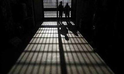 चंडीगढ़ में नशा तस्कर ने पुलिस को दिया चकमा, आंखों में लाल मिर्च डालकर फरार