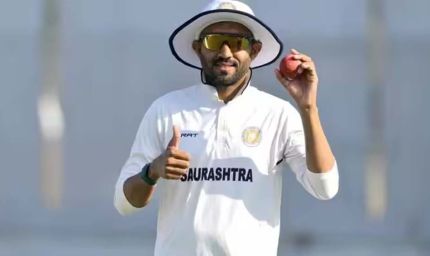 घरेलू क्रिकेट में लगातार चमके, फिर भी टीम इंडिया से दूर; इन खिलाड़ियों को टेस्ट में कब मिलेगा मौका?