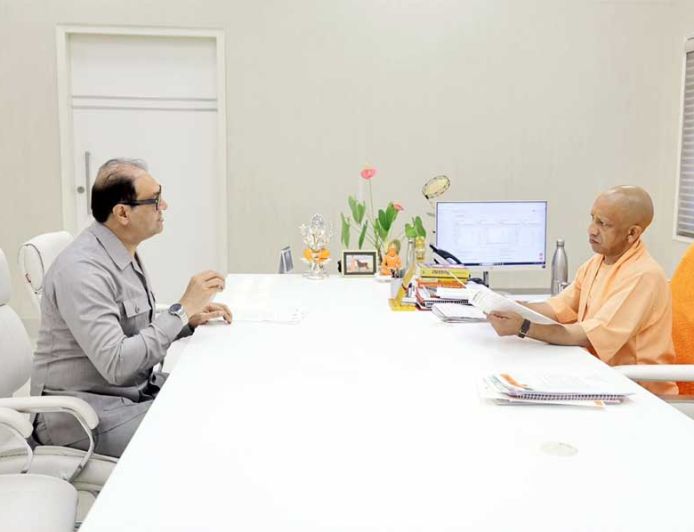 पूर्व मंत्री मोहसिन रज़ा ने मुख्यमंत्री योगी आदित्यनाथ जी से वक्फ घोटाले की जनपदवार SIT जाँच व विशेष ऑडिट की मांग की
