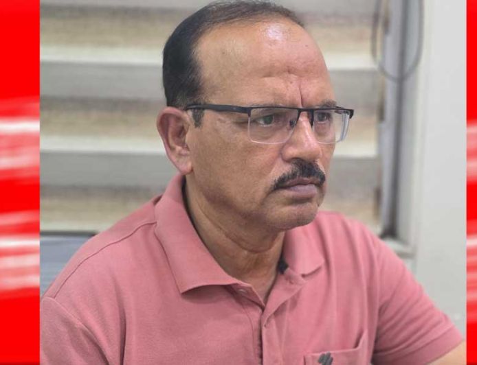 यूपी में निष्पक्ष भर्ती बनाम पर्ची-खर्ची का खेल