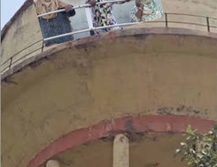 बरनाला में दुष्कर्म पीड़ित 3 महिलाएं पानी की टंकी पर चढ़ीं, 3 महीने से न्याय का इंतजार