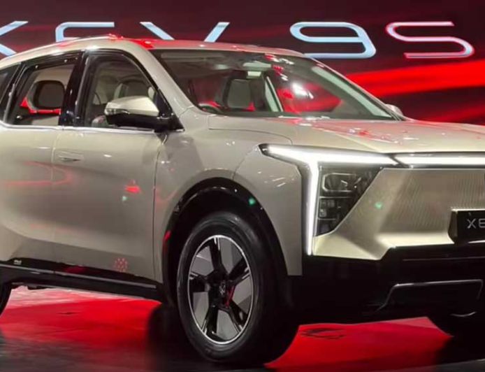 Mahindra XEV 9S का नया 6-सीटर वेरिएंट लॉन्च, जानें कीमत और फीचर्स