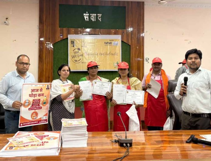 जशपुर में 200 स्ट्रीट फूड विक्रेताओं को मिला नि:शुल्क फॉस्टेक प्रशिक्षण